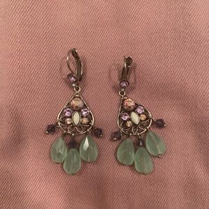 Sorrelli Dangle Earrings with teal & pink accents. The crystals shine & sparkle!